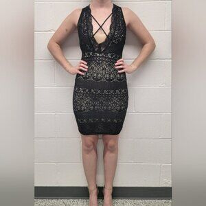 Windsor Black Lace V Neck Dress Size Small